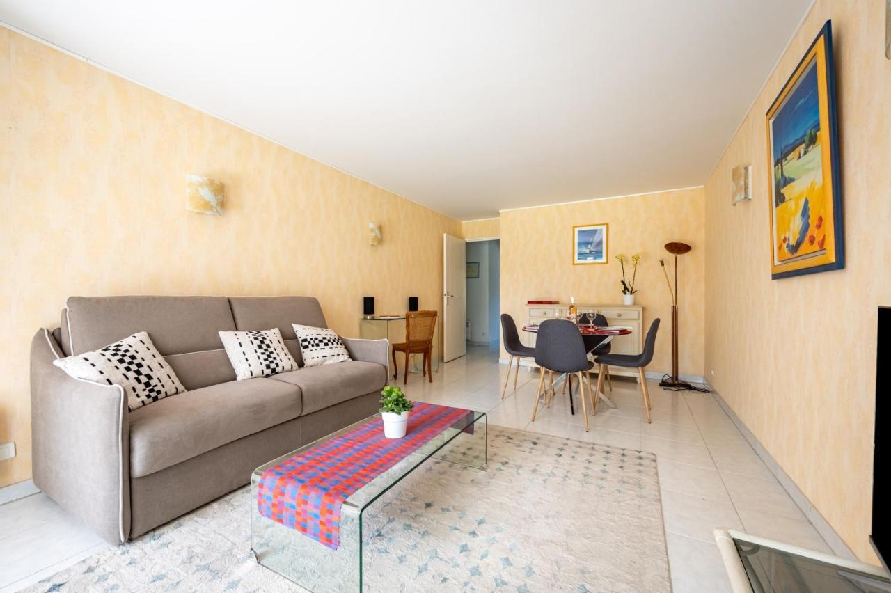 Le Drive Apartment Saint-Raphael  Exterior photo